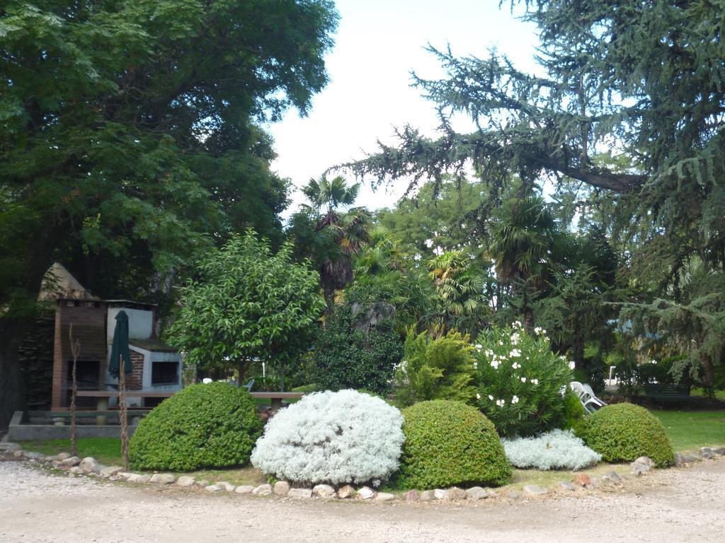 Hotel Alihuen Sierra de la Ventana Buitenkant foto